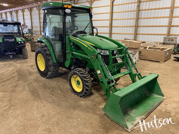Photo of 2023 John Deere 3039R