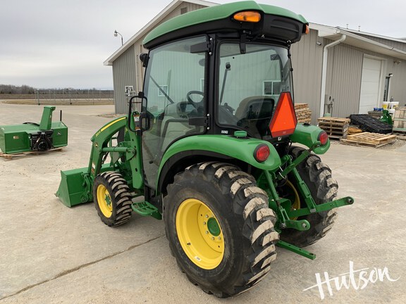 Photo of 2023 John Deere 3039R