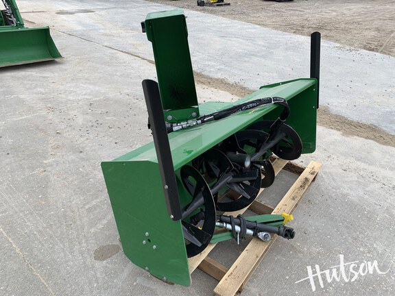 Photo of 2023 John Deere 3039R