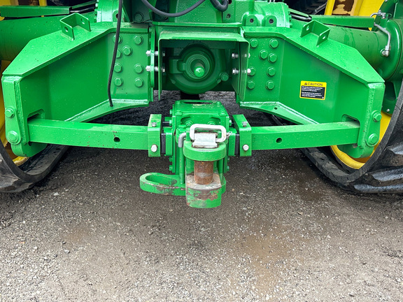 2022 John-Deere 9RT 570