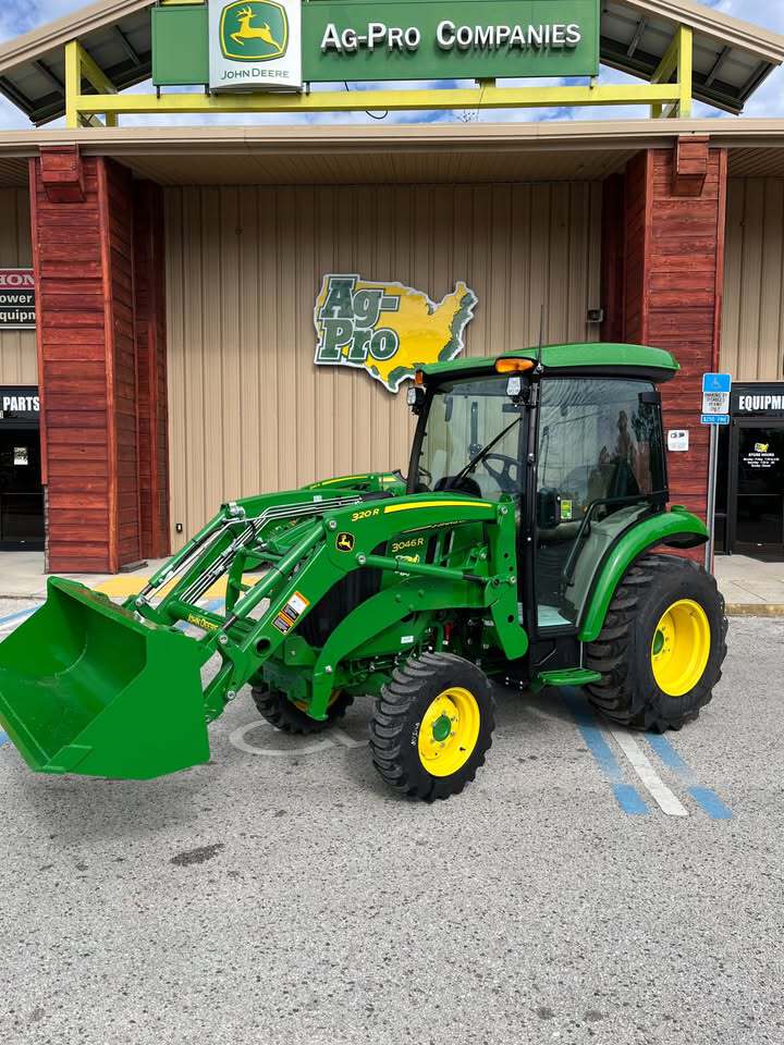 2026 John Deere 3046R Image 1