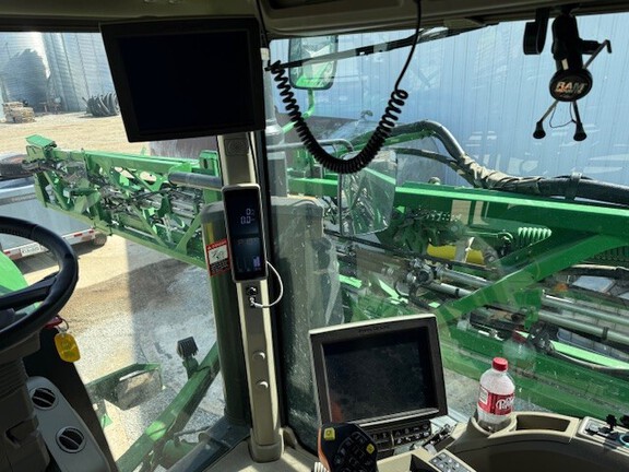 Photo of 2024 John Deere 412R