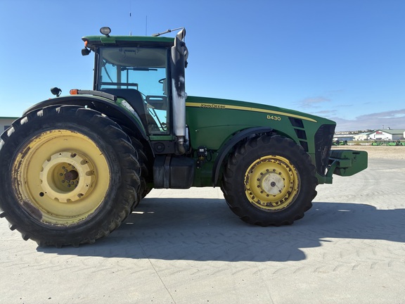 2007 John Deere 8430 (4th thumbnail)