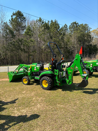 2025 John Deere 1025R Photo 5