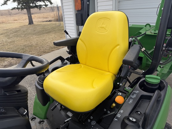 2019 John Deere 1025R - Photo9