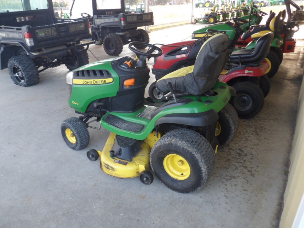 2016 John Deere D140 Image 3