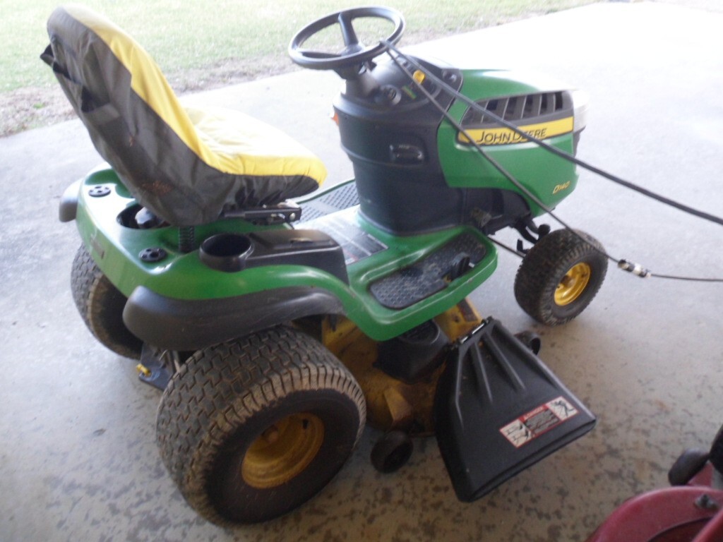 2016 John Deere D140 Image 4