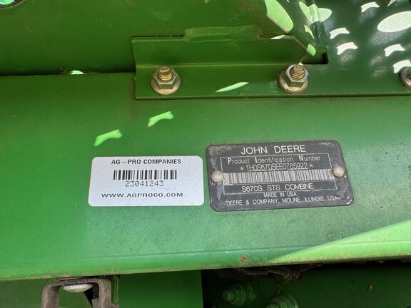 2014 John Deere S670-2
