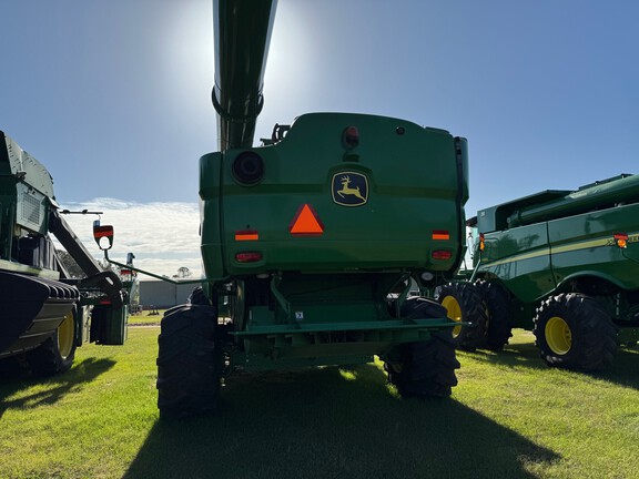 2014 John Deere S670-5