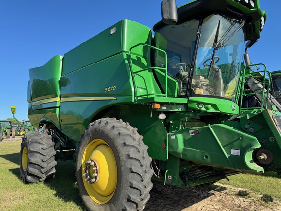 2014 John Deere S670-7