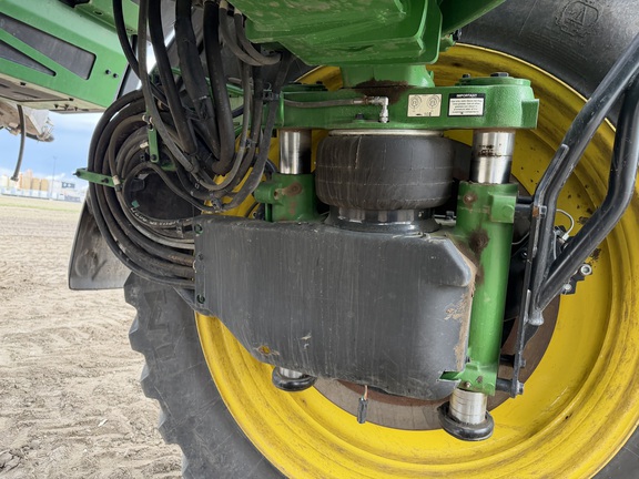 2024 John Deere 616R - Photo12