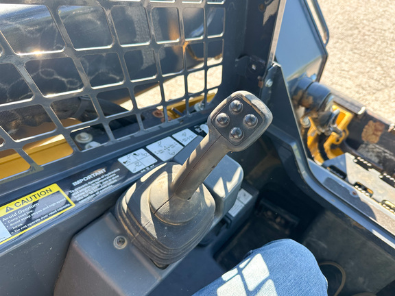 2019 John-Deere 324G