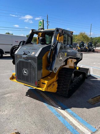 2026 John Deere 335P-4