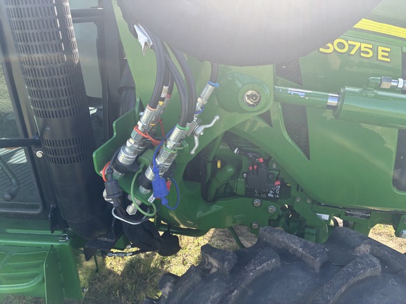 2024 John Deere 5075E (8th thumbnail)