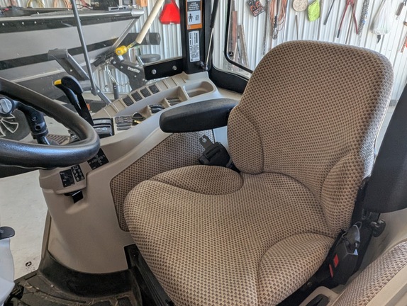 2023 John Deere 3046R - Photo20