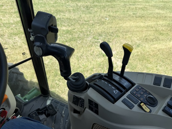 2023 John Deere 3046R - Photo37