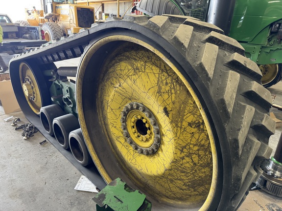 2011 John Deere 8335RT - Photo13