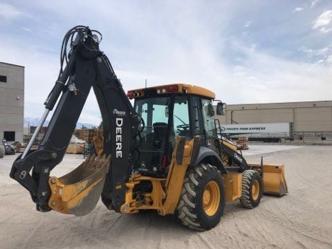 Photo of a 2024 John Deere 320P