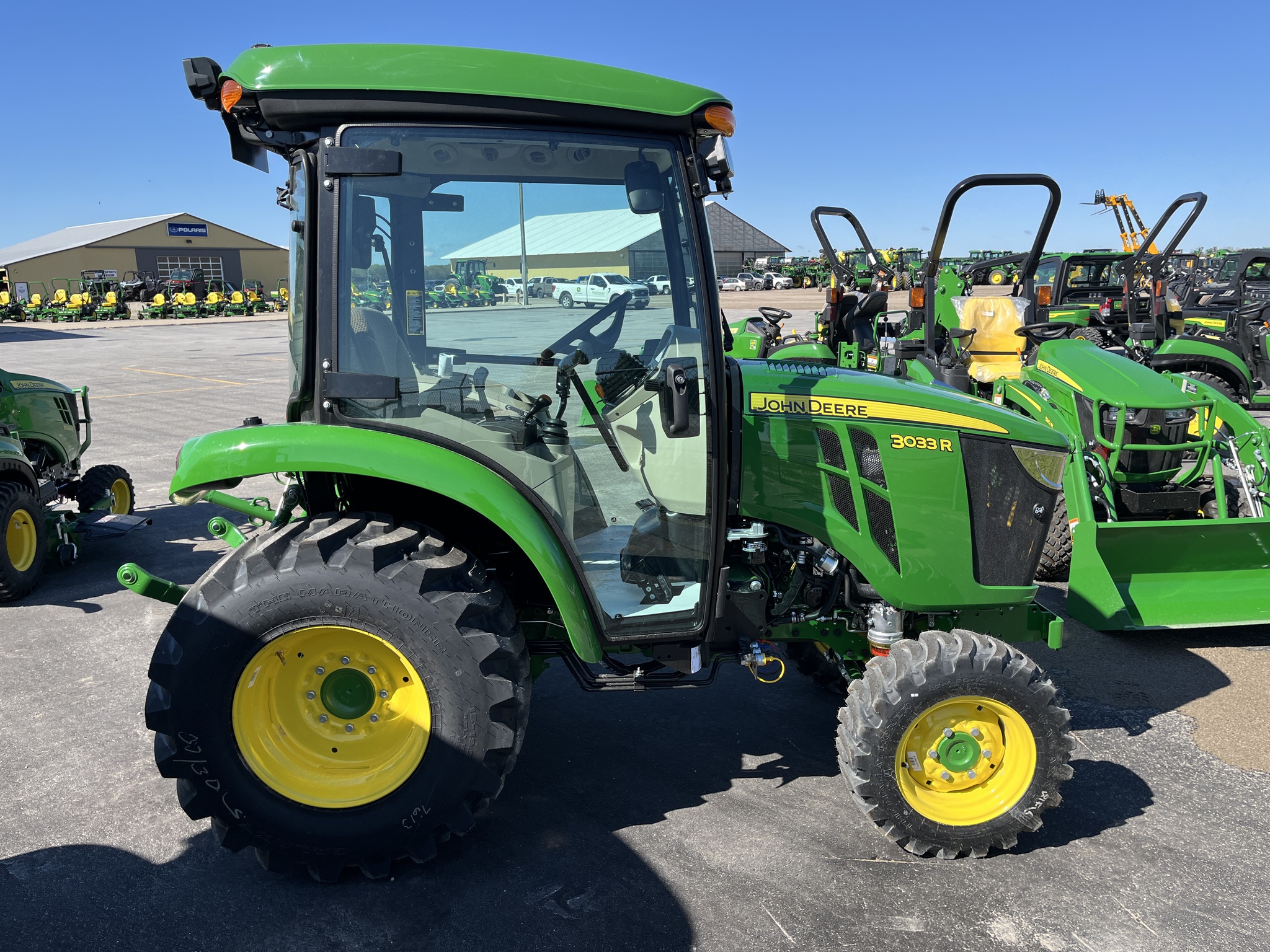 2026 John Deere 3033R Compact Utility Tractors
