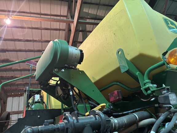 2025 John Deere 1775NT - Photo10