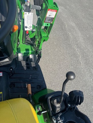 2023 John Deere 1025R