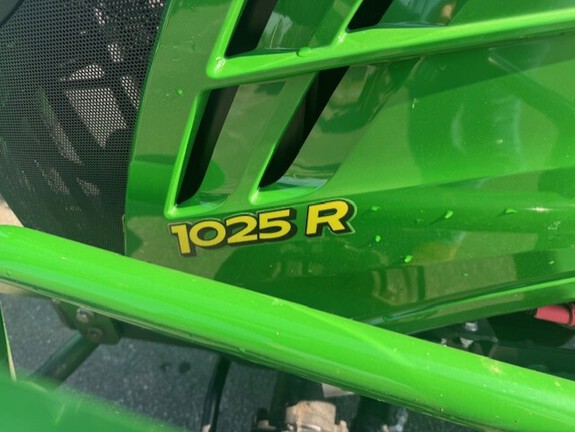 2023 John Deere 1025R