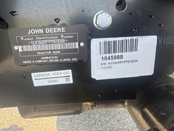 2023 John Deere 1025R