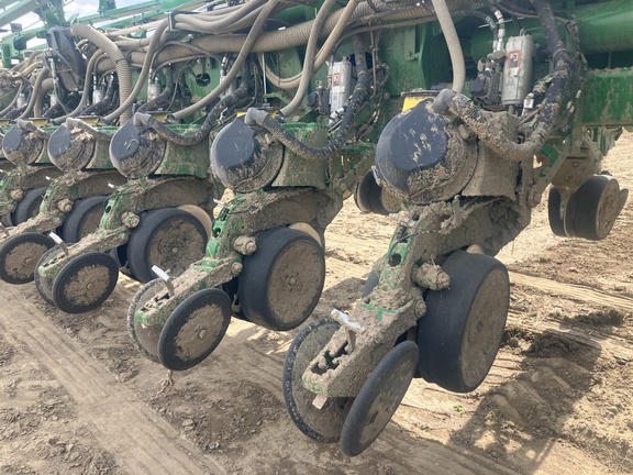 Photo of 2026 John Deere 1775NT