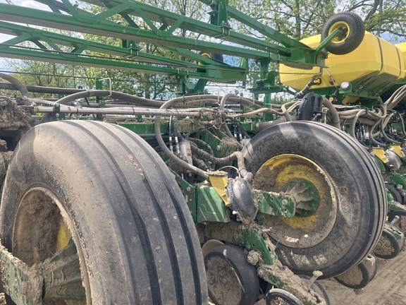 Photo of 2026 John Deere 1775NT