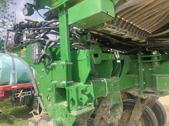 Photo of 2026 John Deere 1775NT