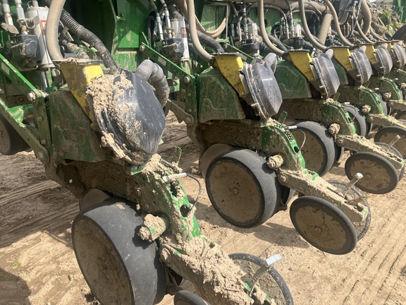 Photo of 2026 John Deere 1775NT