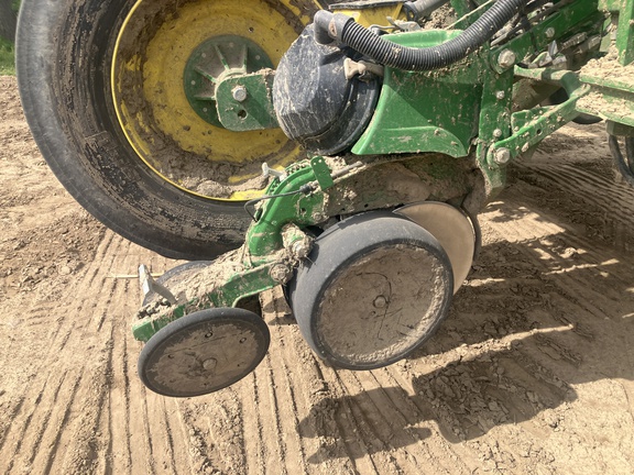 Photo of 2026 John Deere 1775NT