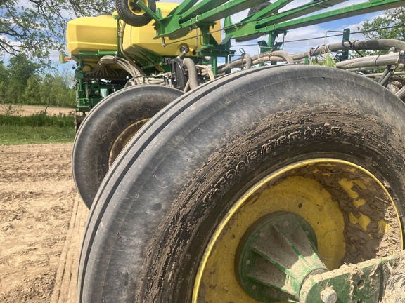 Photo of 2026 John Deere 1775NT