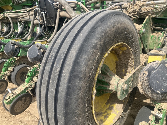 Photo of 2026 John Deere 1775NT