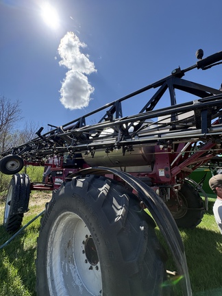Used 2010 Miller Condor G75 Self Propelled Sprayers at Horizon Ag & Turf in Lloydminster, AB - Photo33