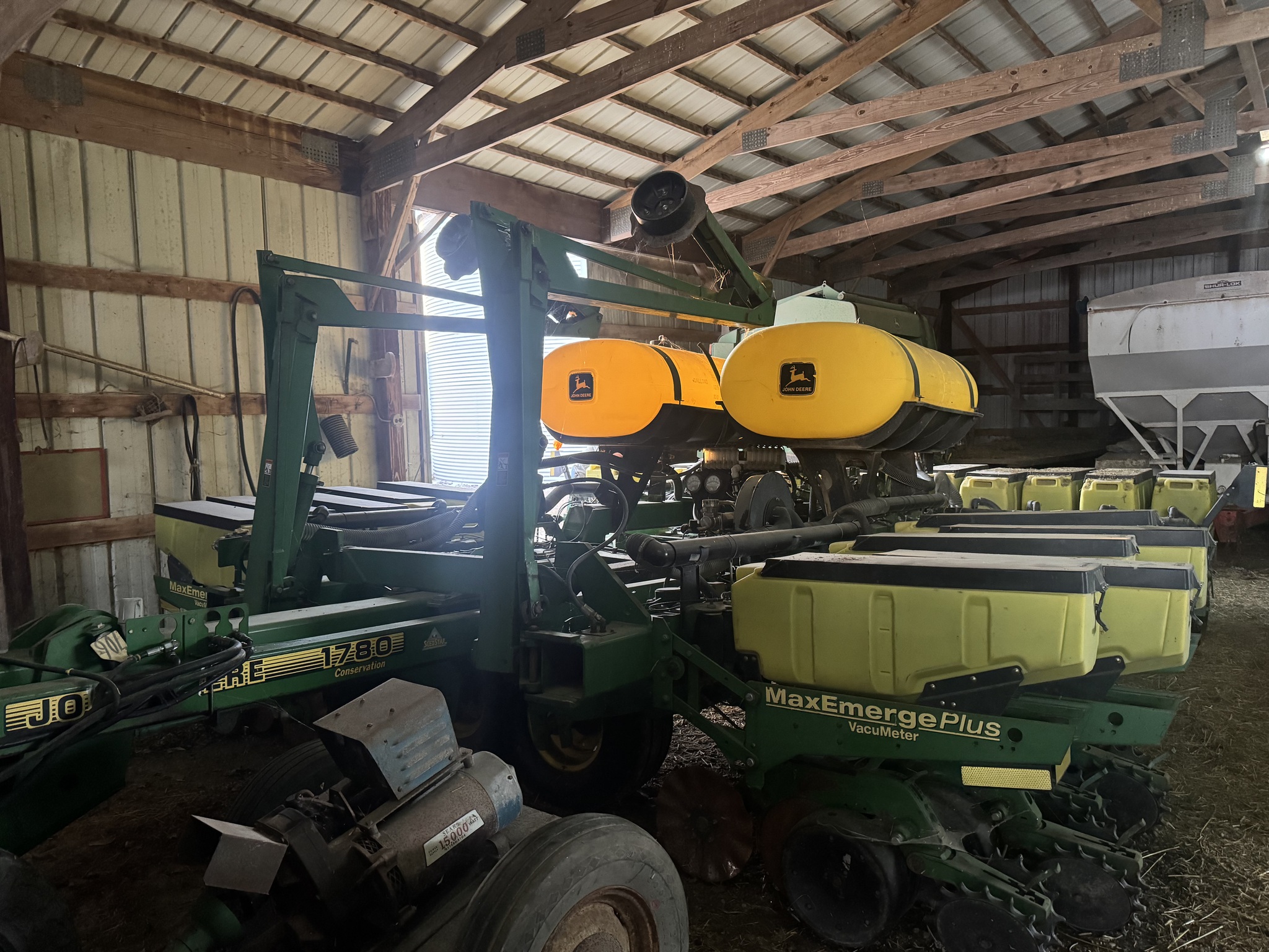 1999 John Deere 1780 Image 1