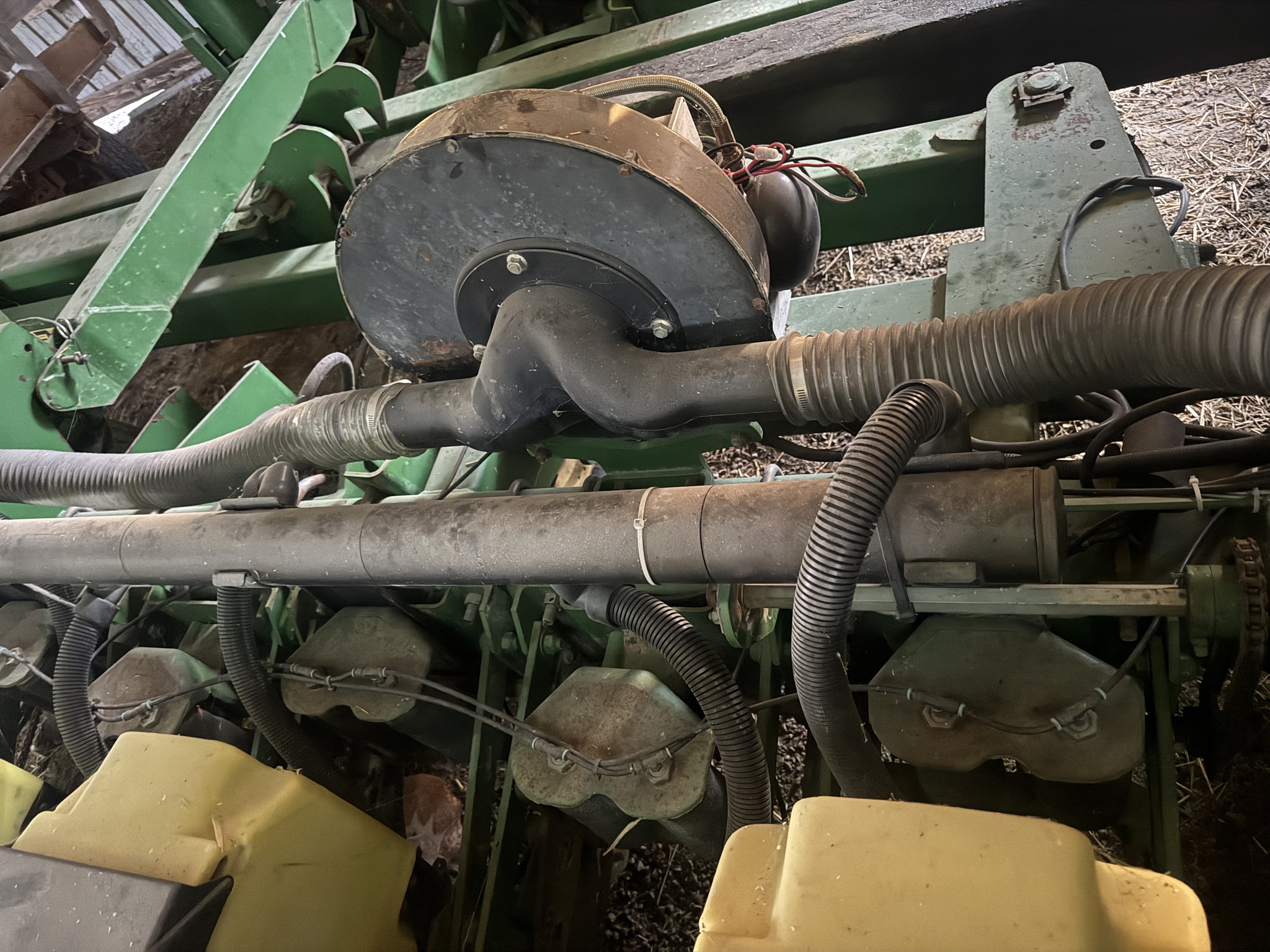 1999 John Deere 1780 Image 11