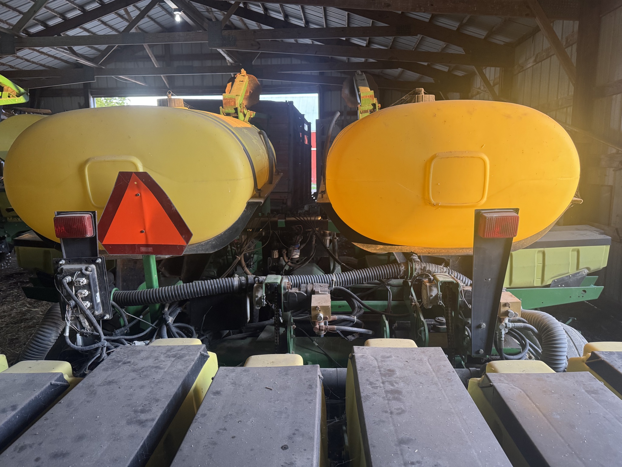 1999 John Deere 1780 Image 10