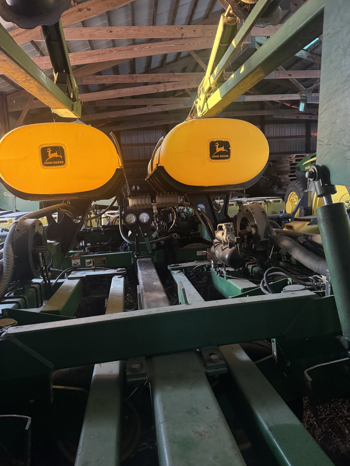 1999 John Deere 1780 Image 4