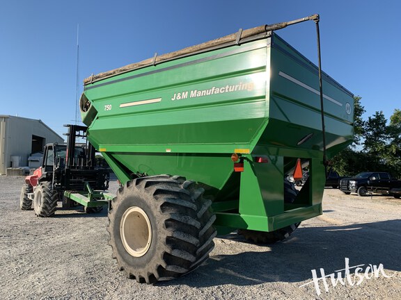 Photo of 2009 J&M 750-18