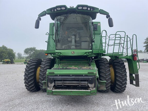 Photo of 2021 John Deere S770