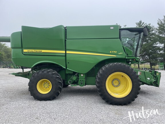 Photo of 2021 John Deere S770