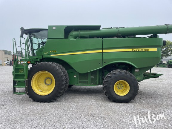Photo of 2021 John Deere S770