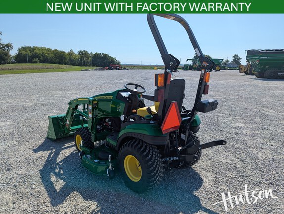 Photo of 2026 John Deere 1025R