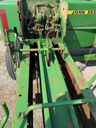 1999 John Deere 348