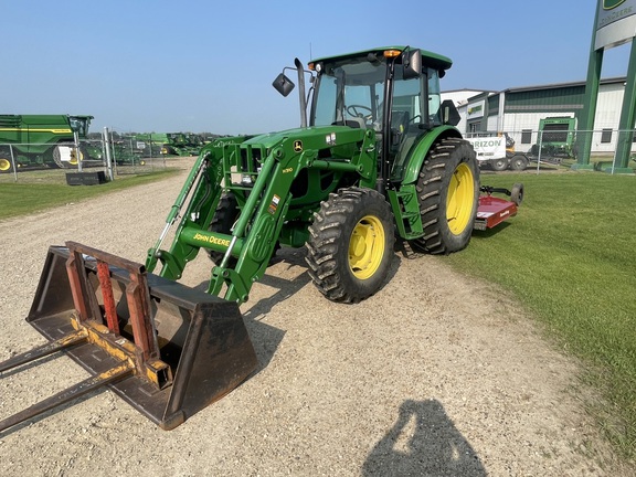  John Deere 6115D