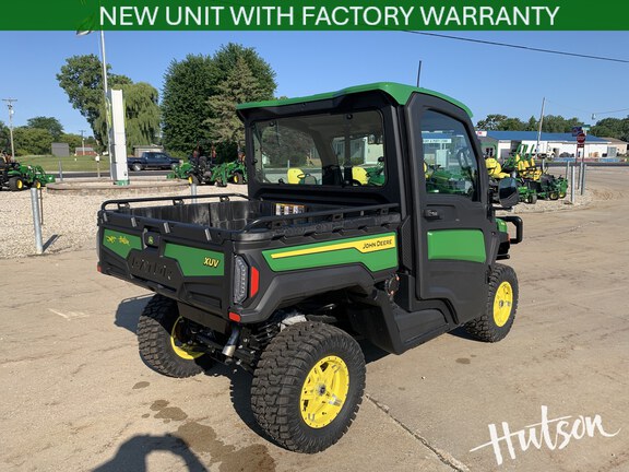 Photo of 2026 John Deere XUV 845R Premium Cab