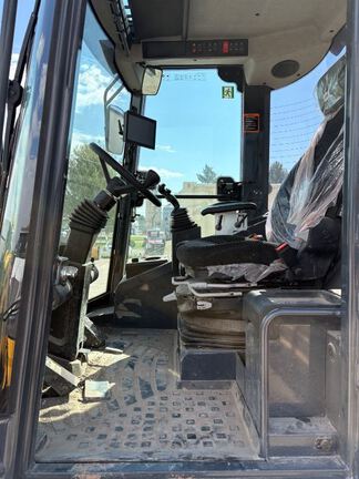 2025 John Deere 326P
