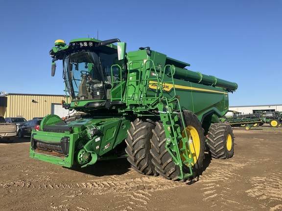 2022 John Deere X9 1000