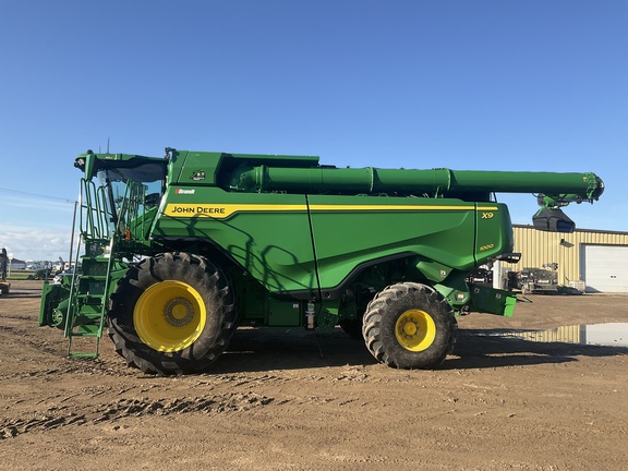 2022 John Deere X9 1000